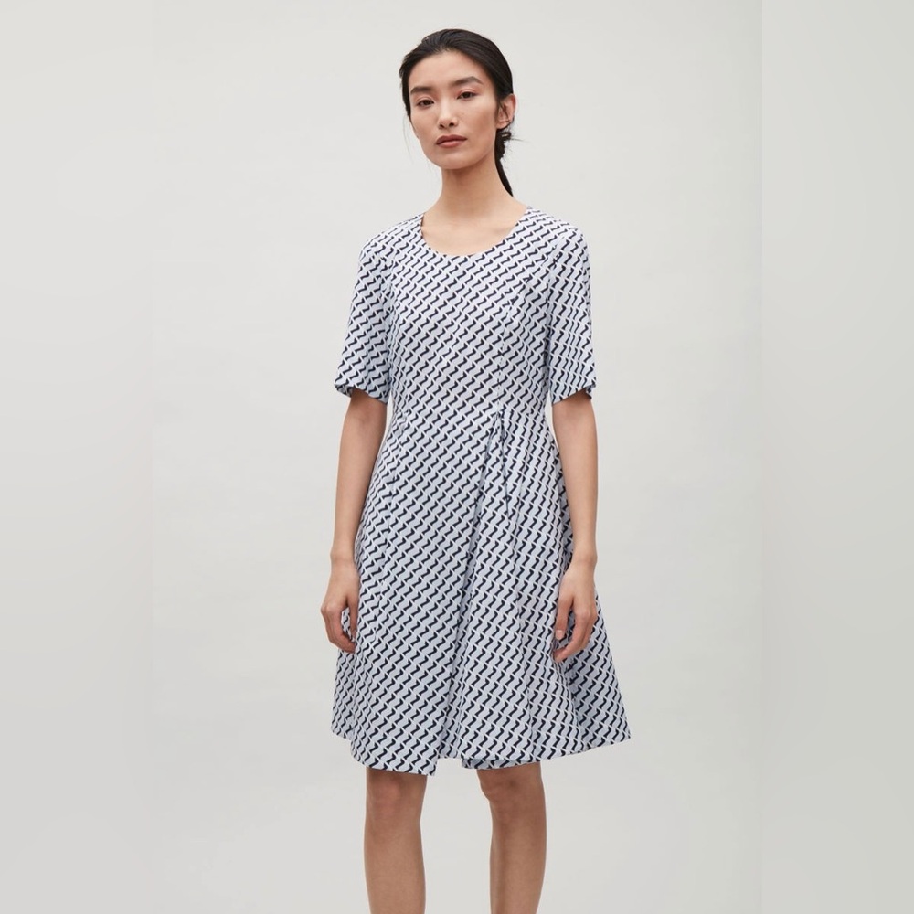 COS Chevron Patterned Structured Dress - Picture 3 of 11